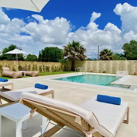 Mandola Sidari With Private Pool
